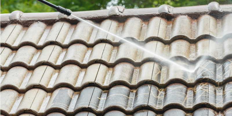 The Benefits of Regular Roof Cleanings